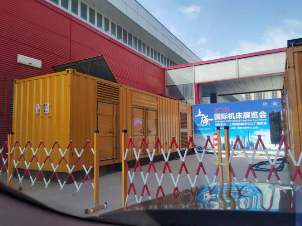 柳河发电车出租-发电机无电压或电压太低怎么办？